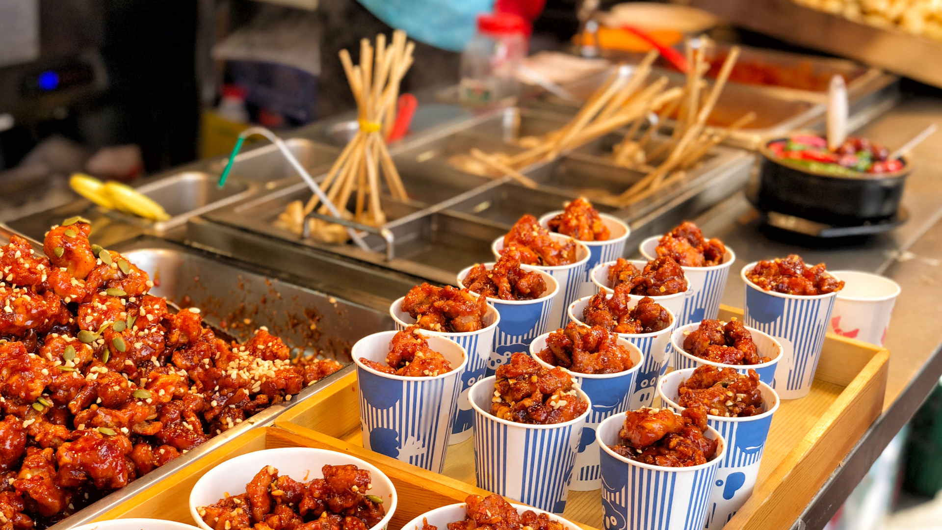 Let's enjoy Japanese and Korean culture at Ueno Park at “Ueno Food