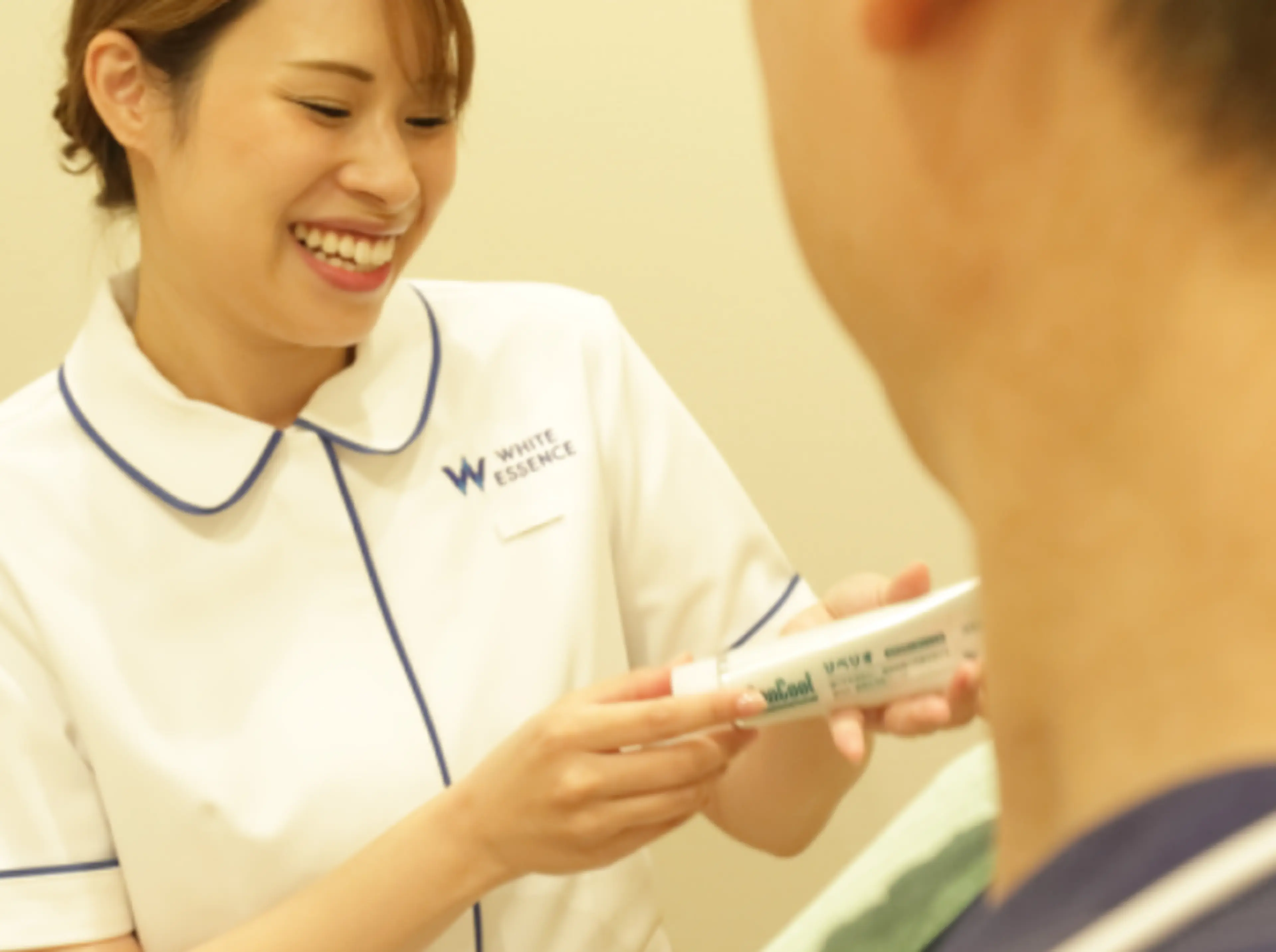 White Essence Nagoya Ekimae (bên trong Phòng khám nha khoa Hashimoto)