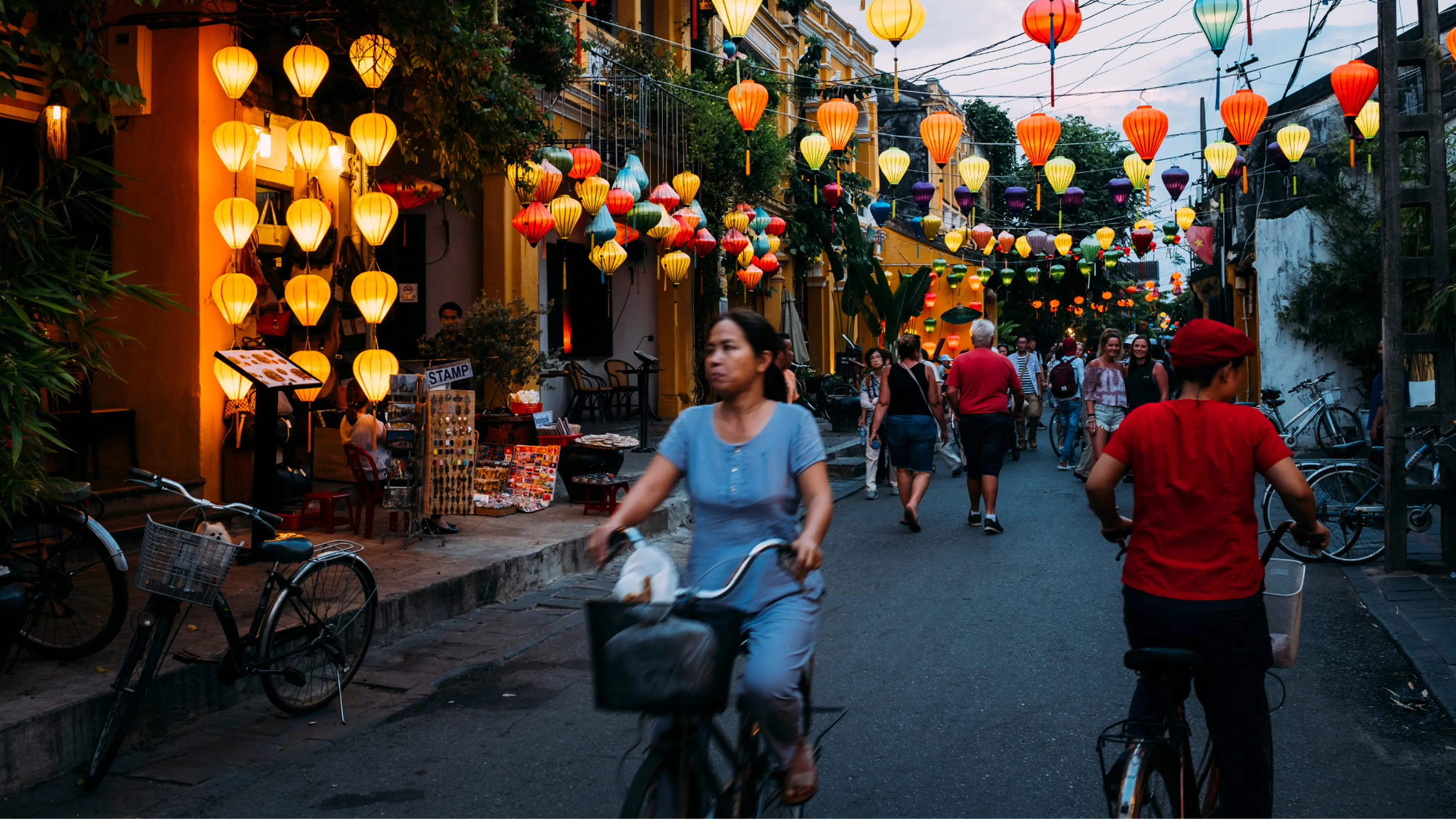 Hướng dẫn đầy đủ về lời chào bằng tiếng Việt! Một bộ sưu tập các cụm từ cơ bản cho khách du lịch