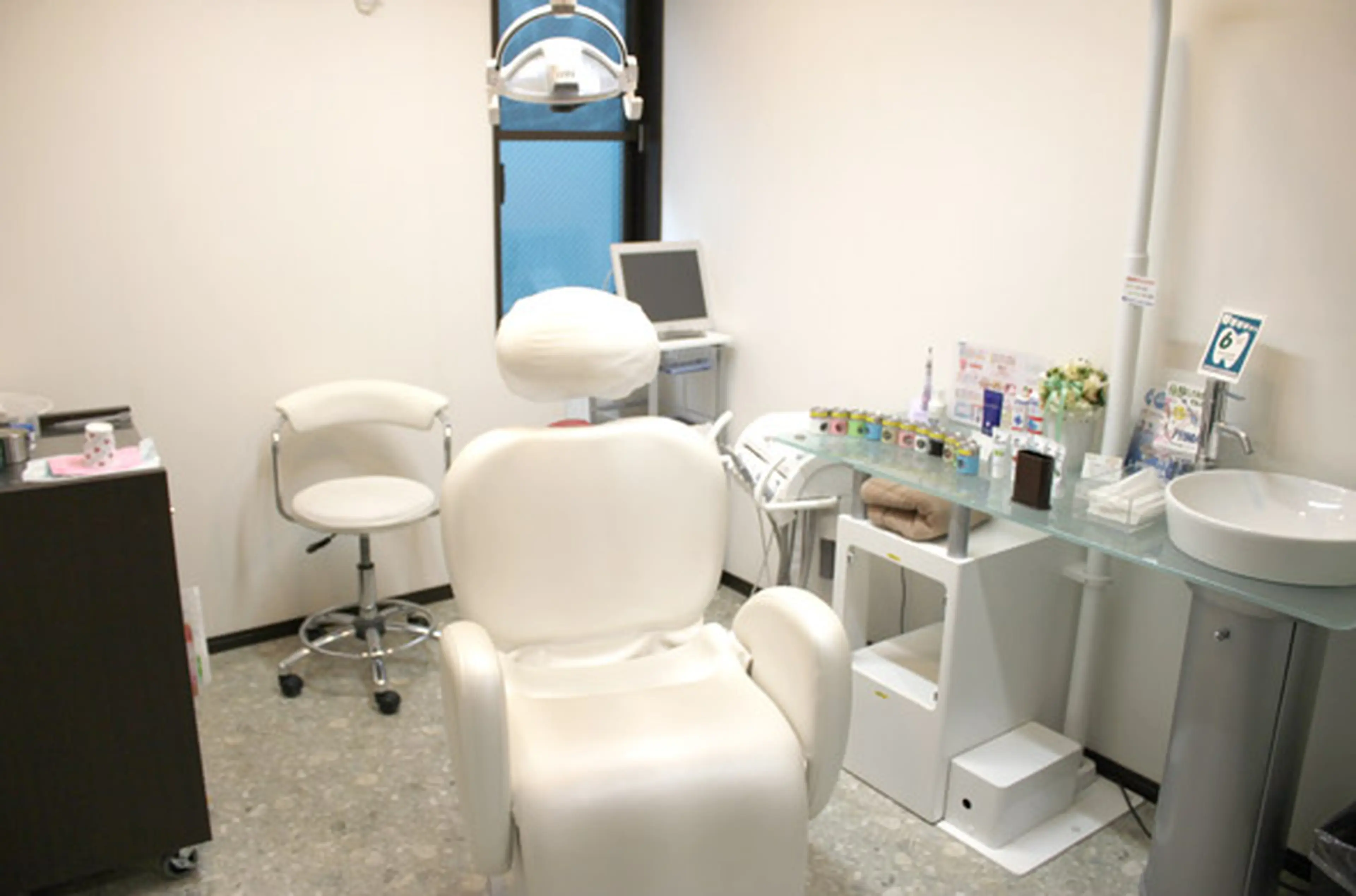 Love and teeth dental clinic