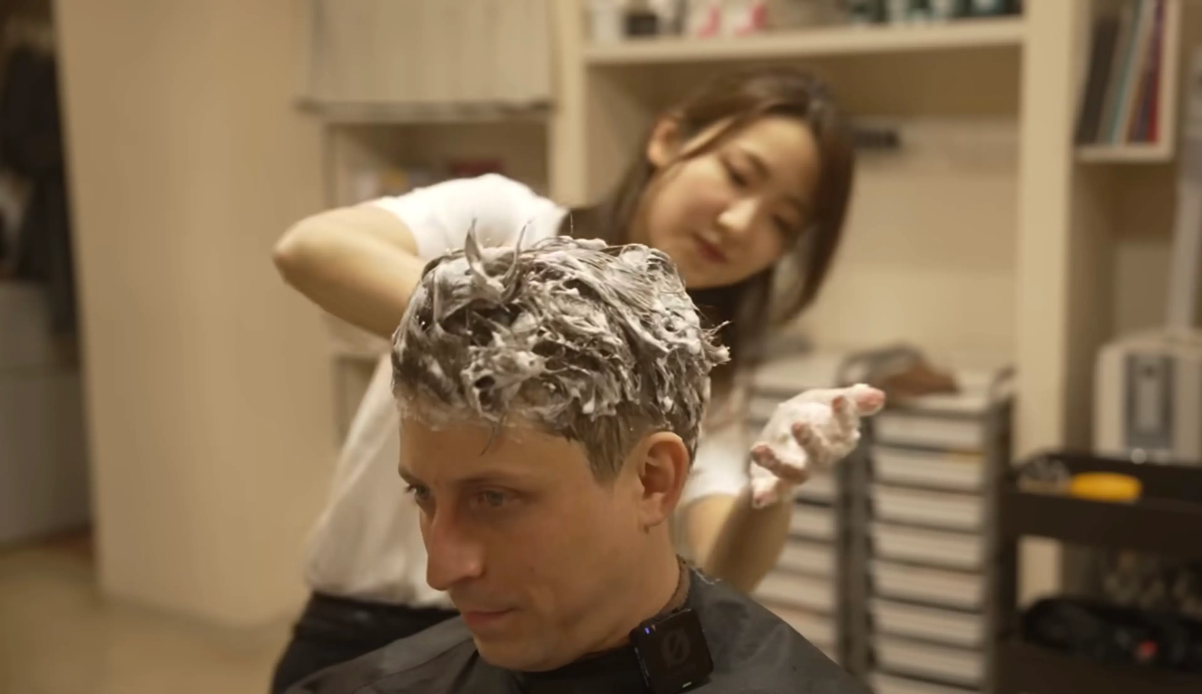 Barber ZANGIRI (ZANGIRI)