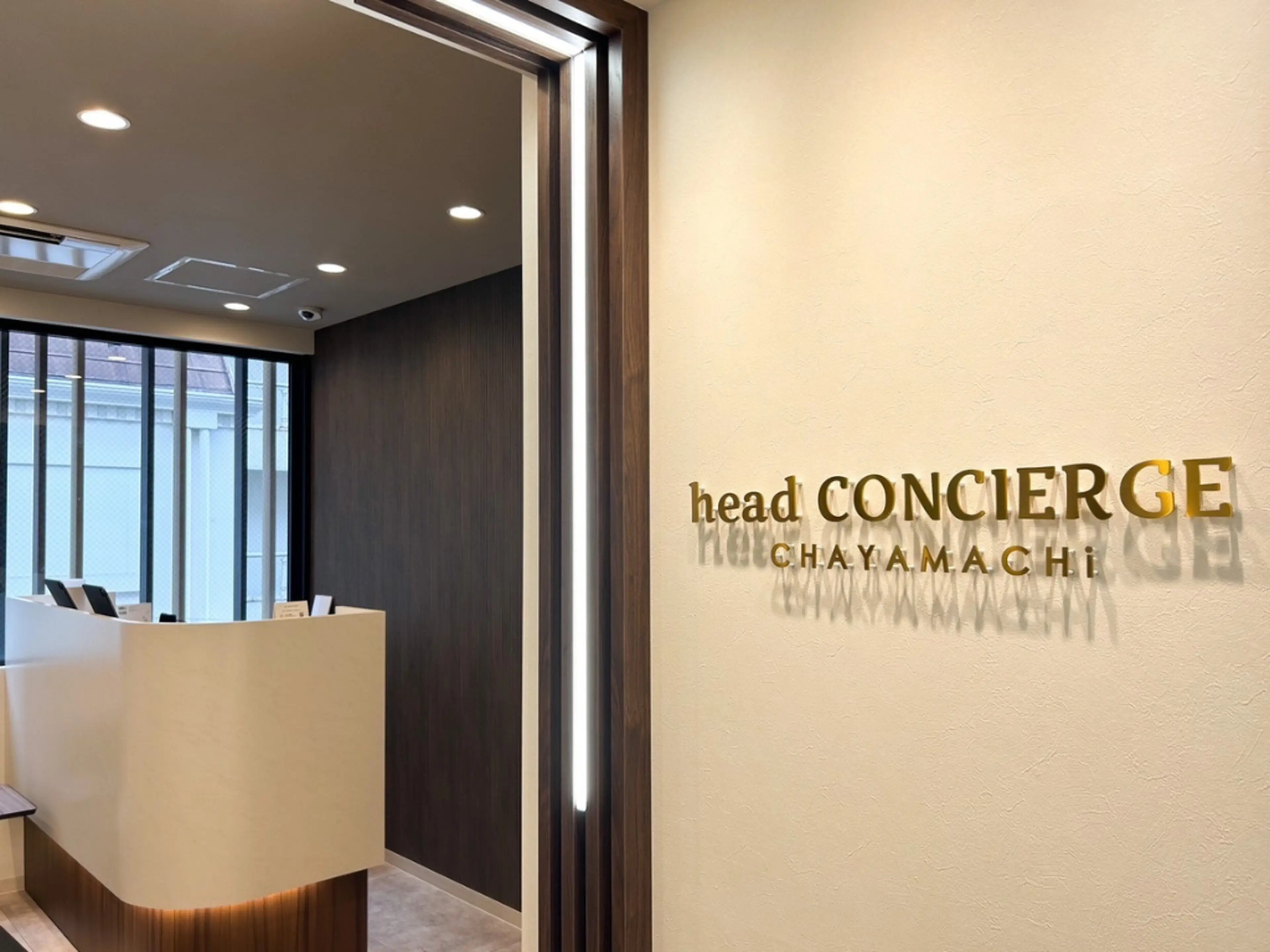 HEAD CONCIERGE (head CONCIERGE Umeda Chayamachi Store)