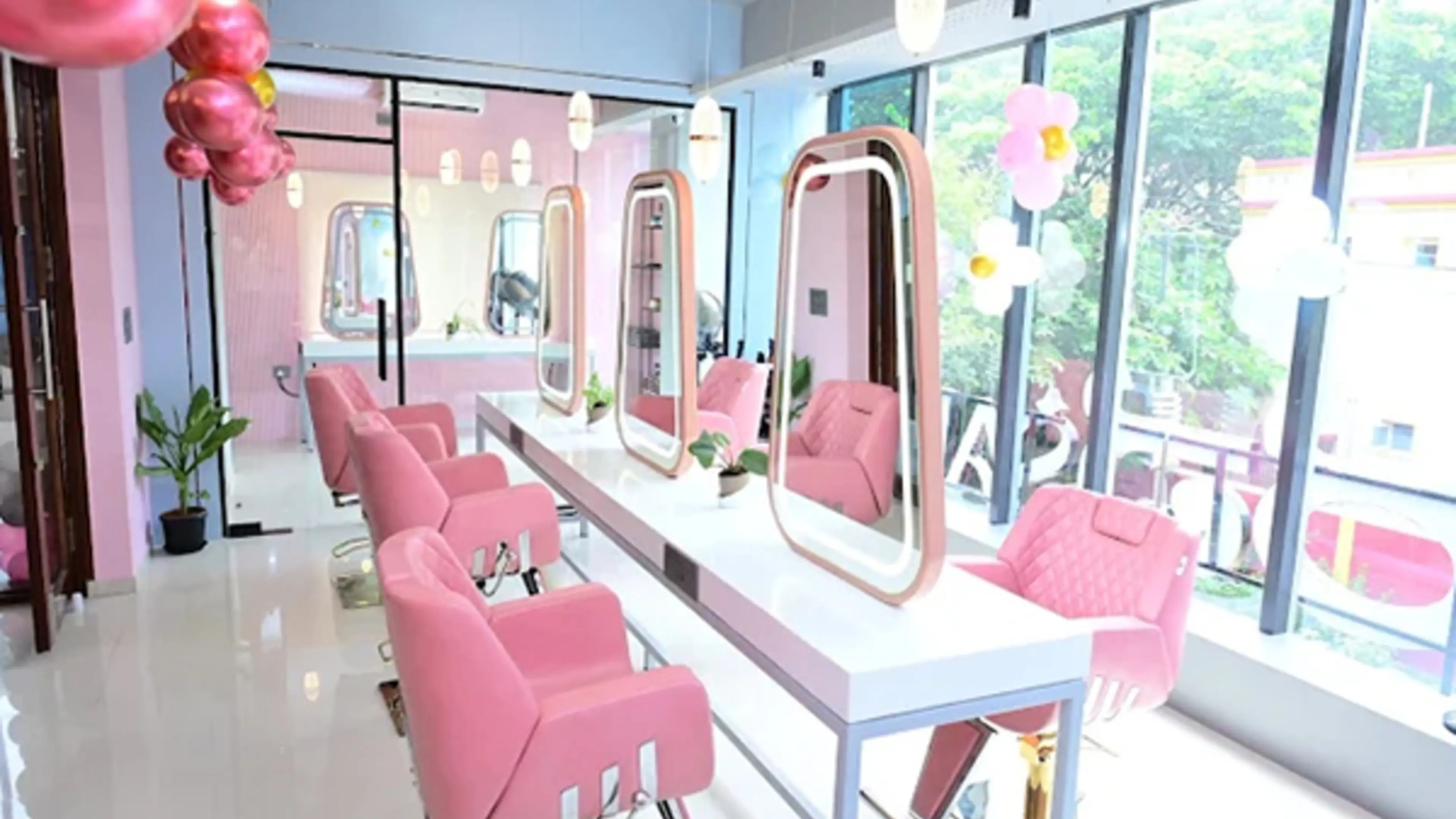 Japanese haircut experience! Traveller's Guide