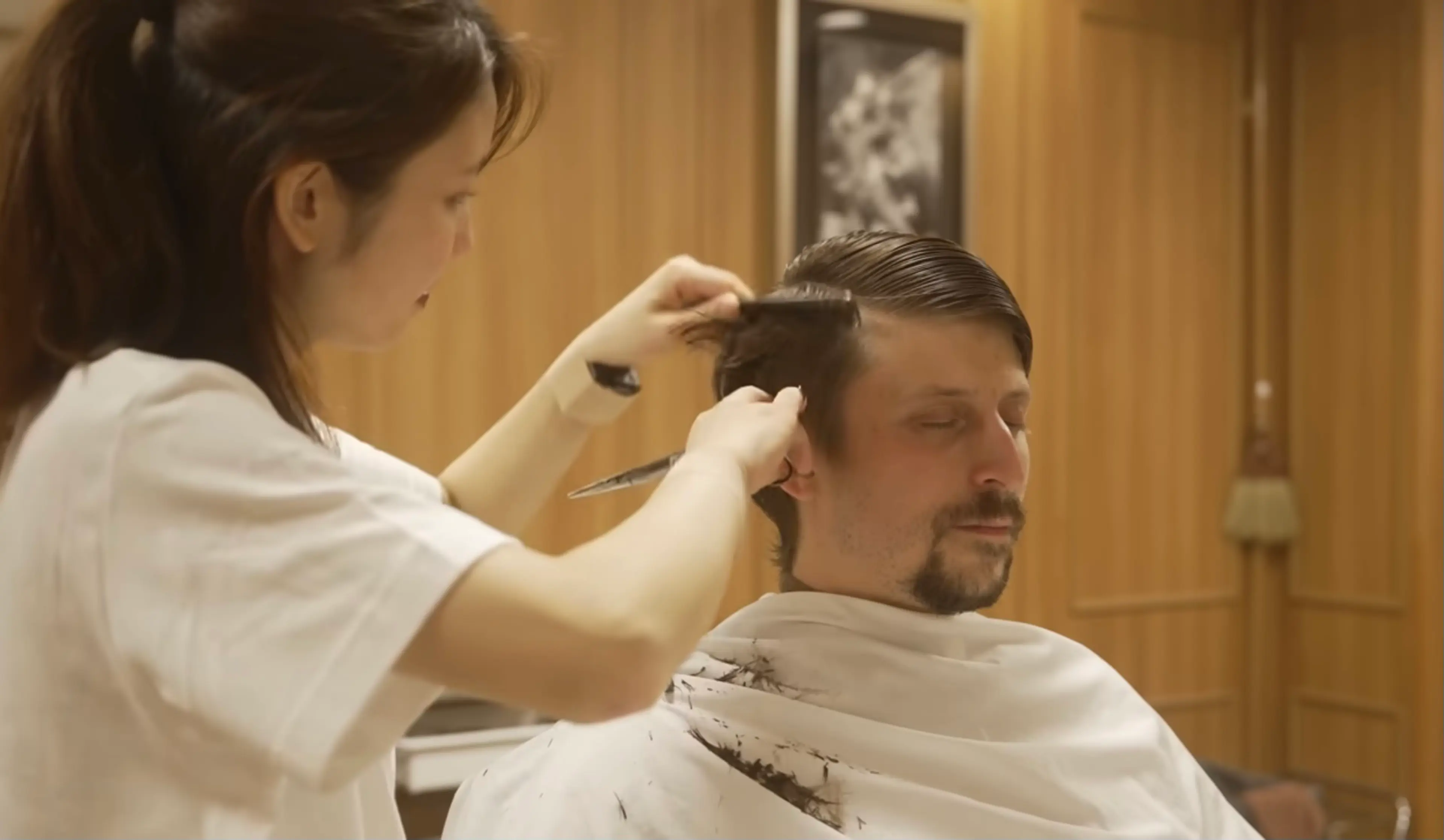 Barber ZANGIRI (ZANGIRI)