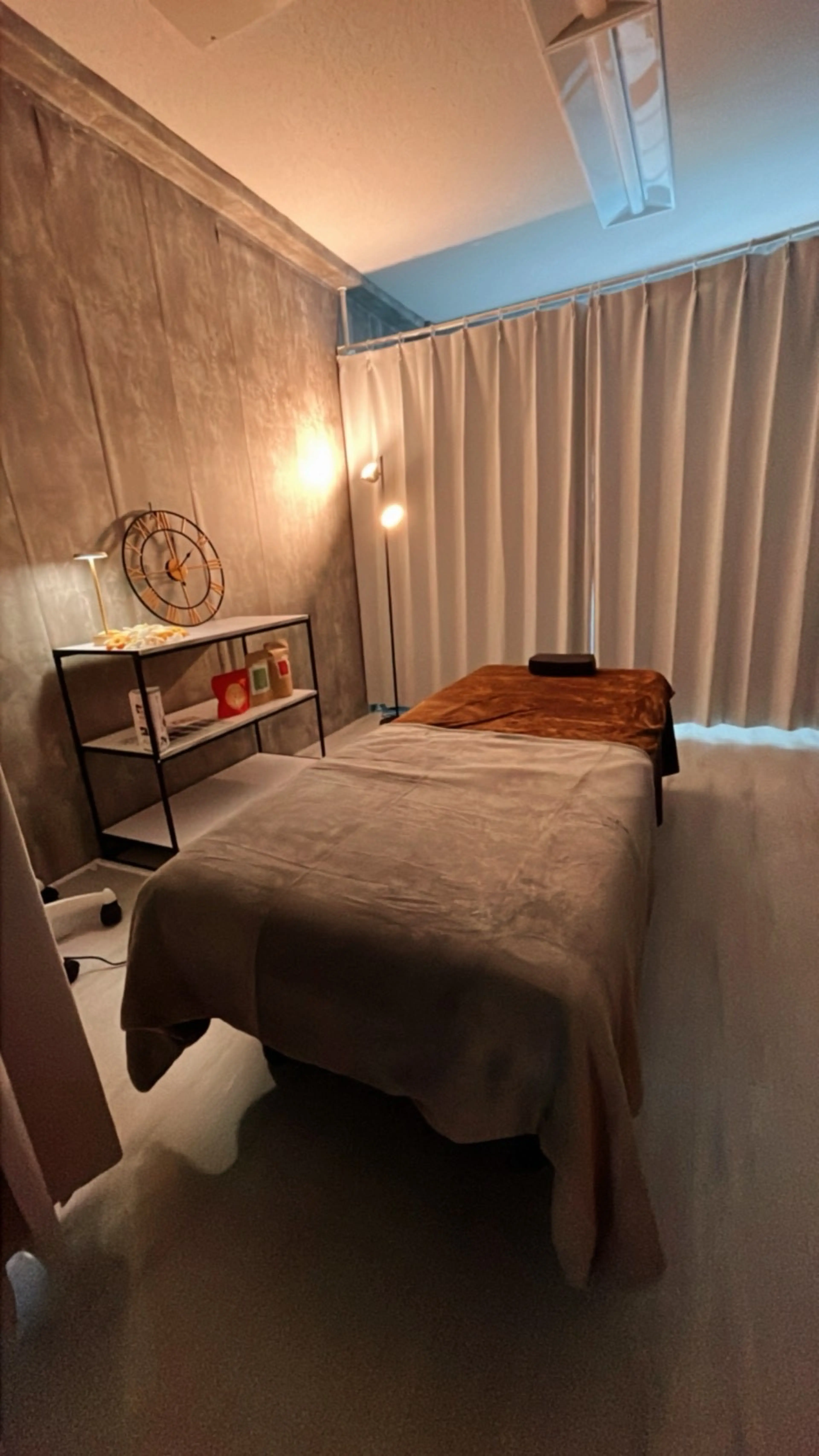 Rechica Face & BodySalon (Retica)