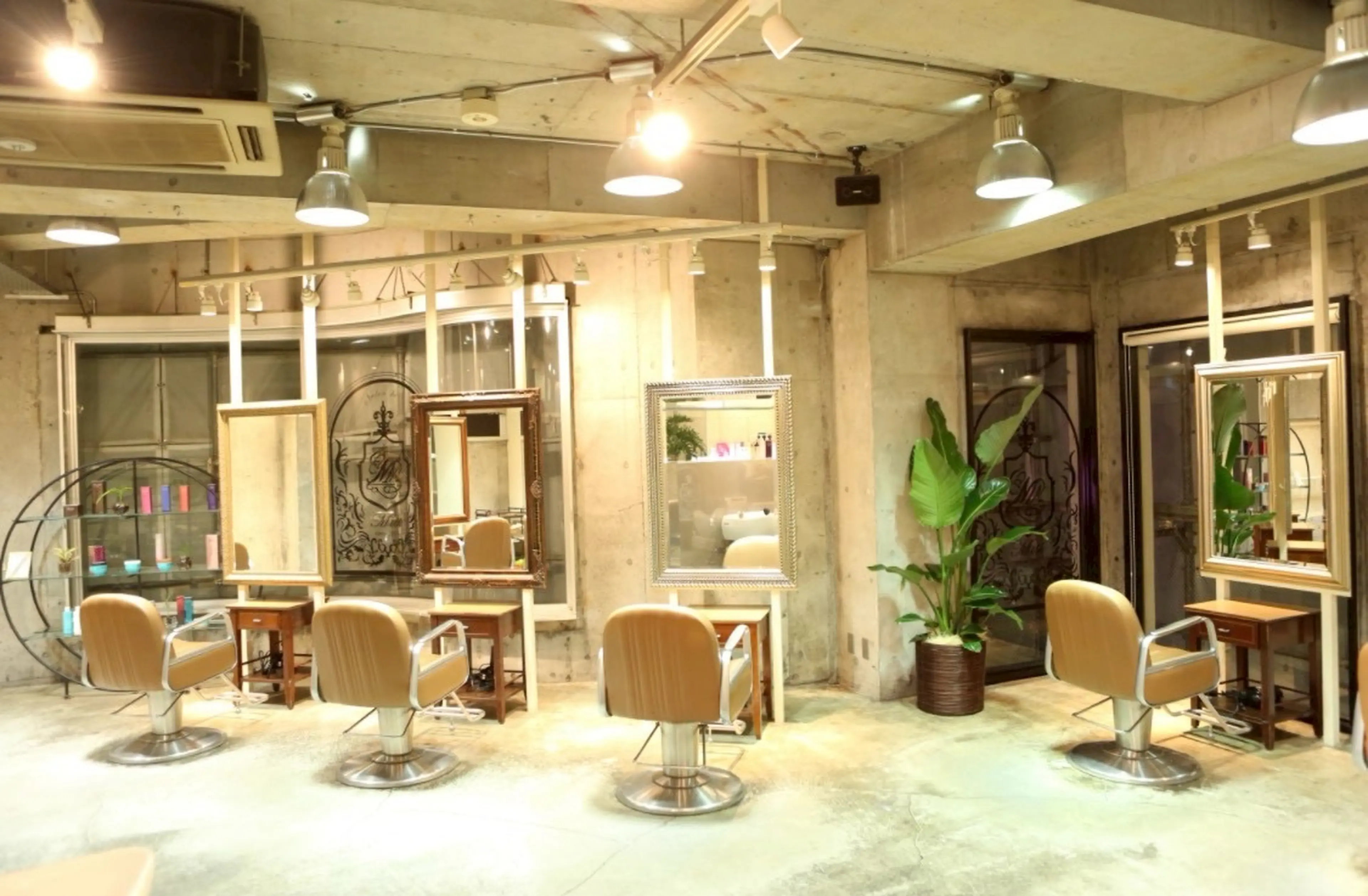 原宿牛奶沙龙（牛奶沙龙）