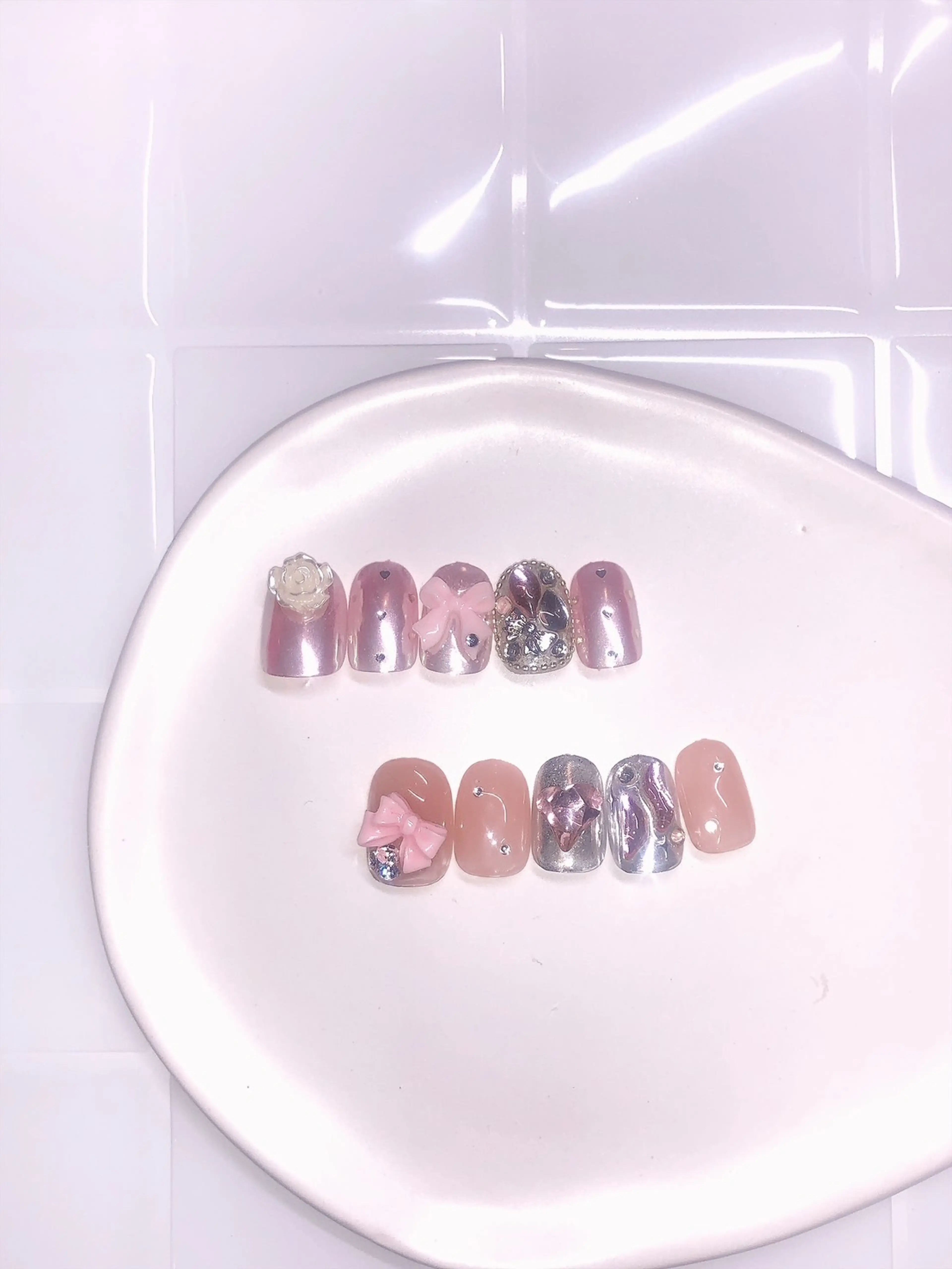 Heavenly Nail Tokyo (Heavenly Nail Tokyo)