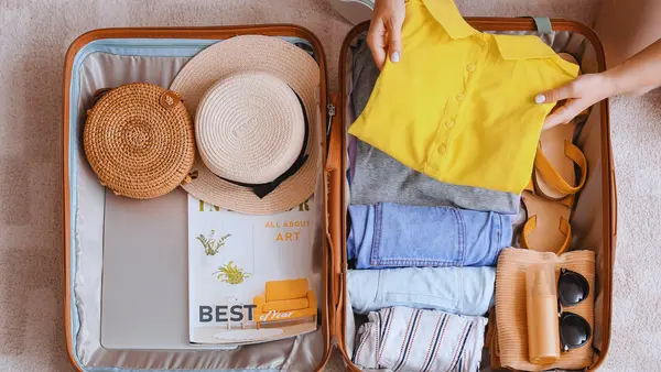How to maximise suitcase space