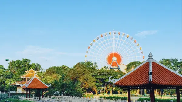 Dam Sen Cultural Park