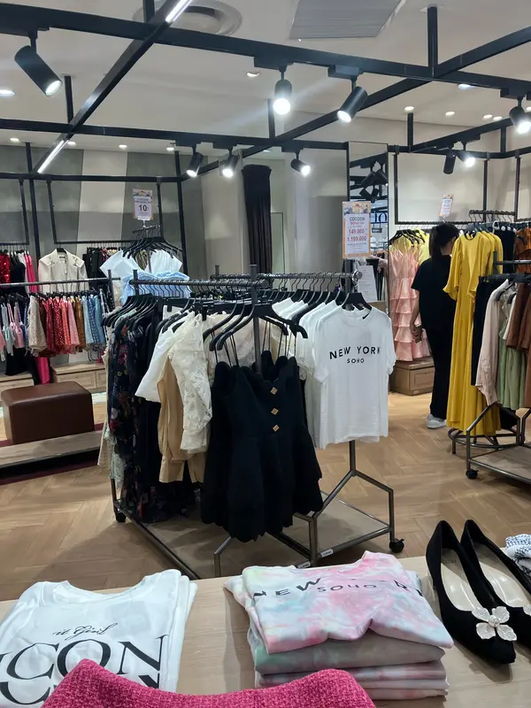 Cute clothing shops near me hotsell