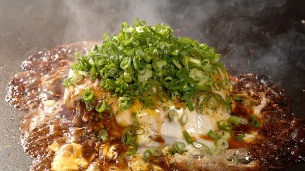 Okonomiyaki and teppan-yaki 88 Pachi Pachi Yurakucho Honten