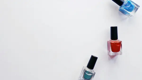 nail