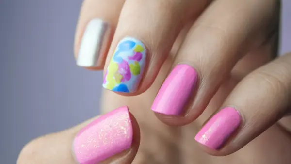 nail