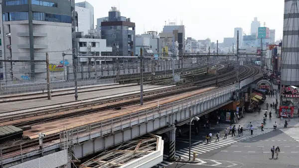 Access and hours of operation of the Ueno Zoo