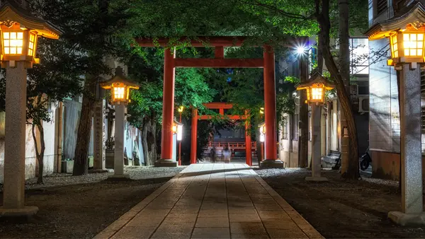 Hanazono Shrine